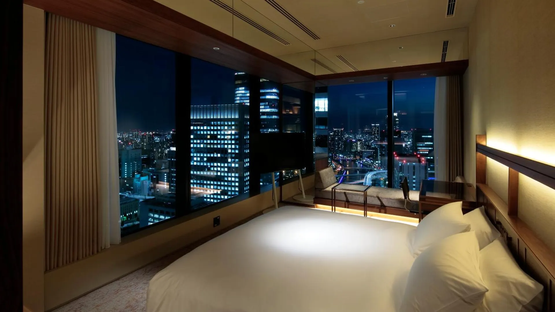 Candeo Hotels Osaka The Tower 5*,