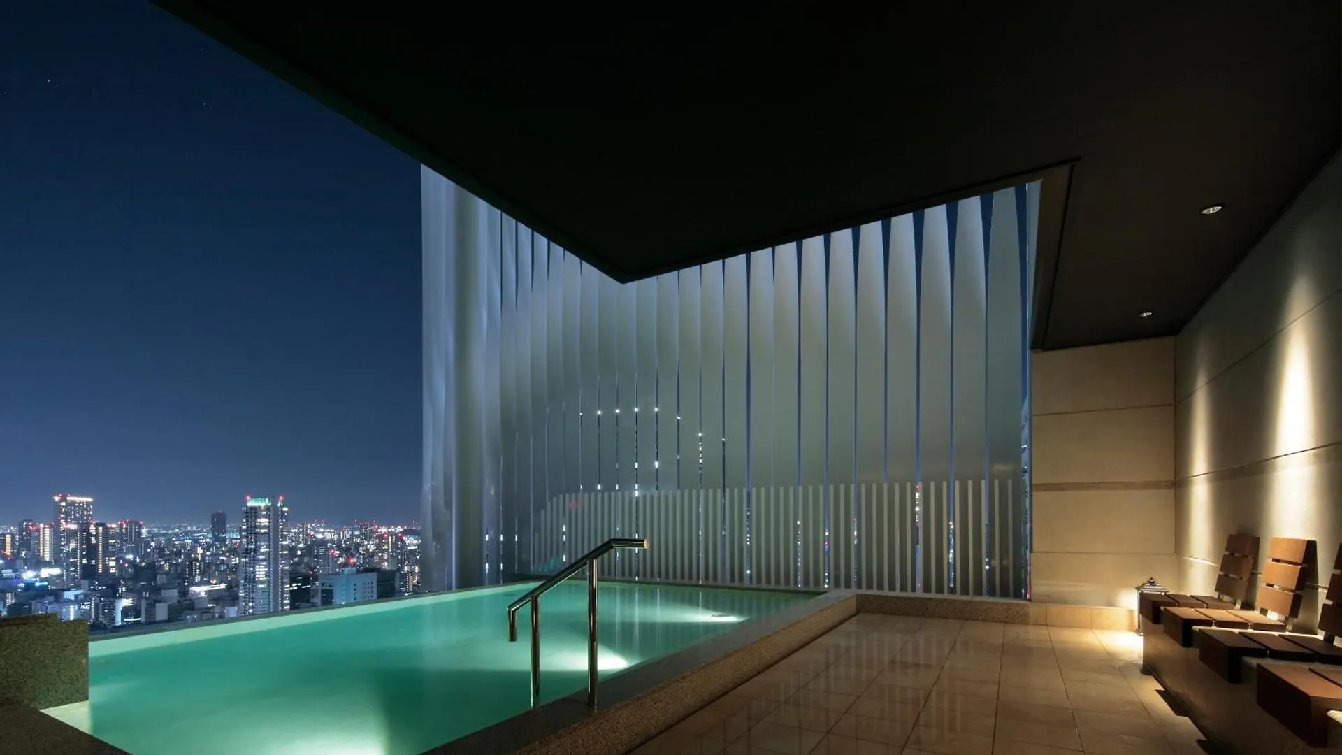 Candeo Hotels Osaka The Tower