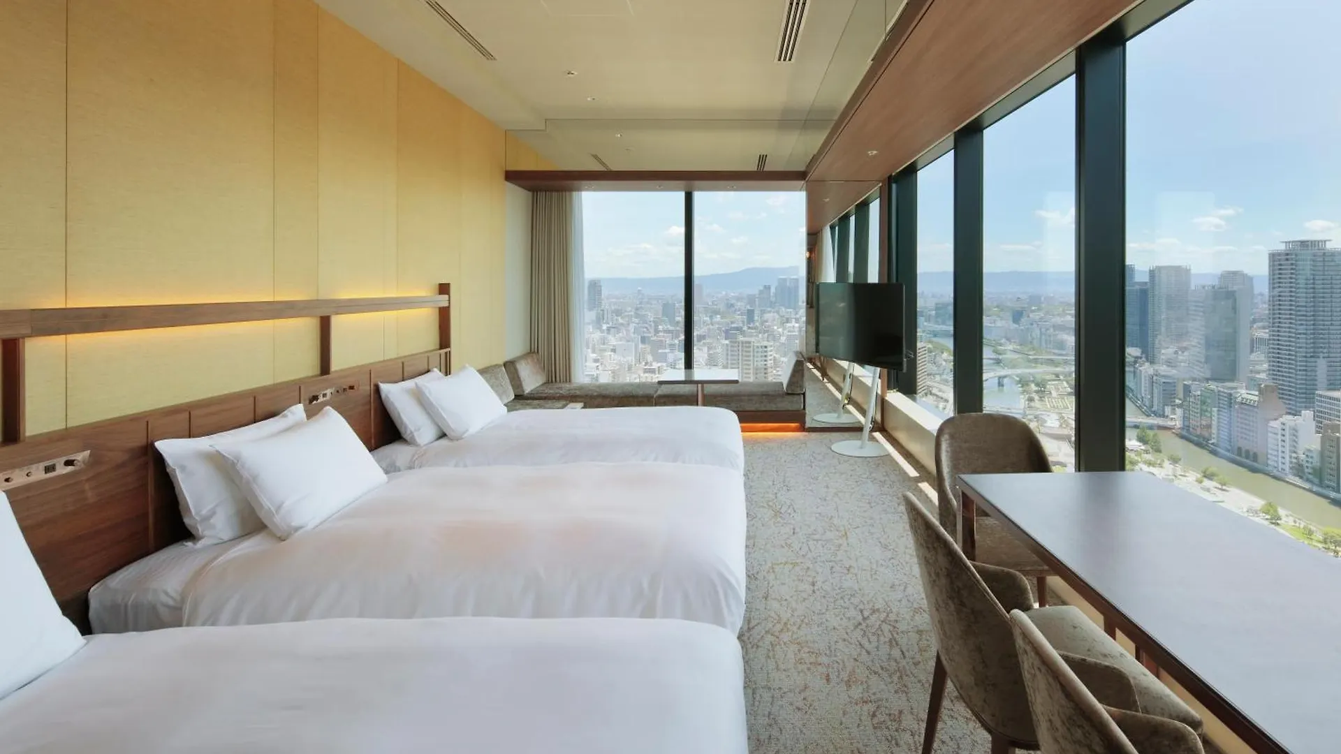 Candeo Hotels Osaka The Tower