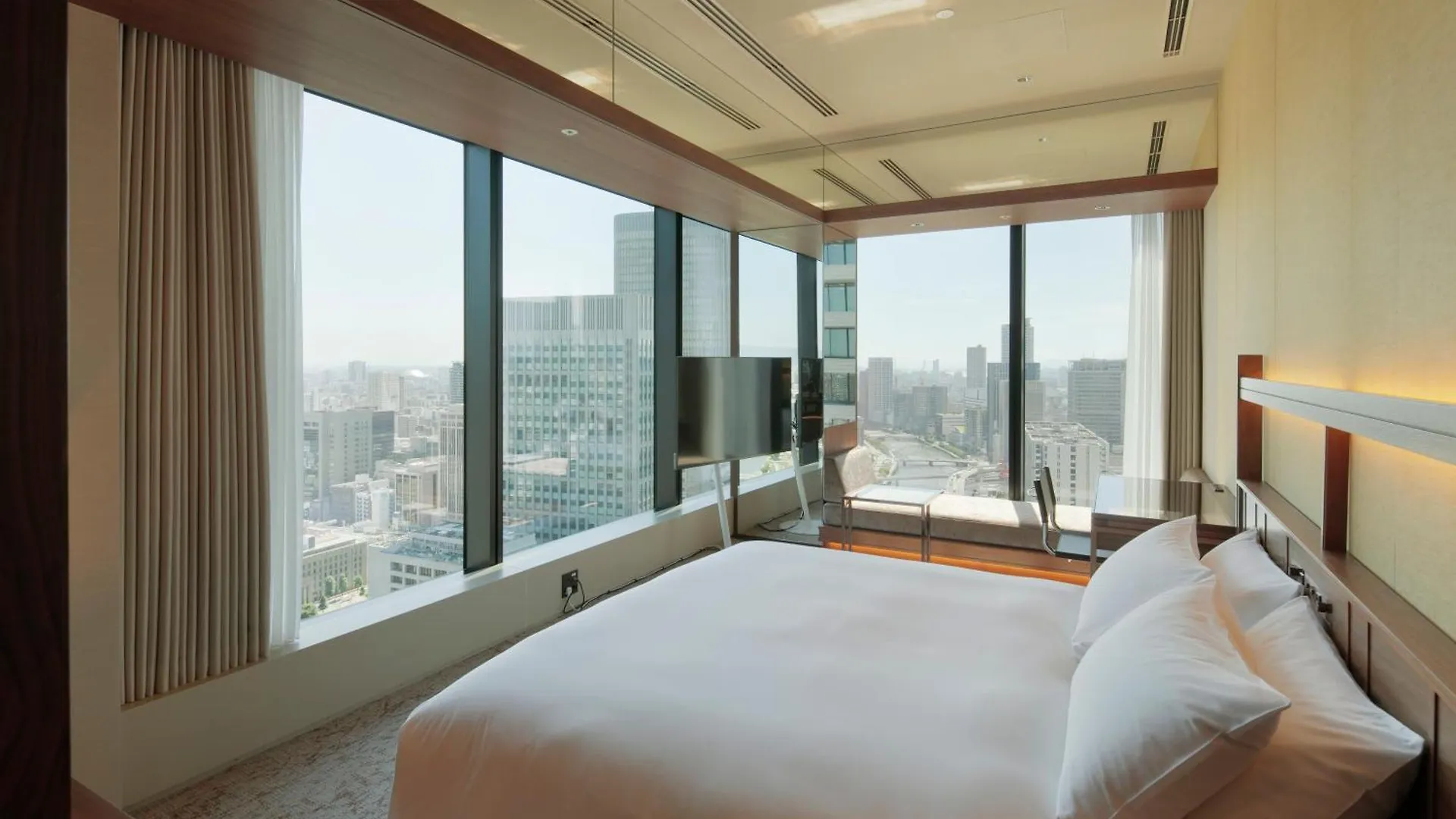 Candeo Hotels Osaka The Tower