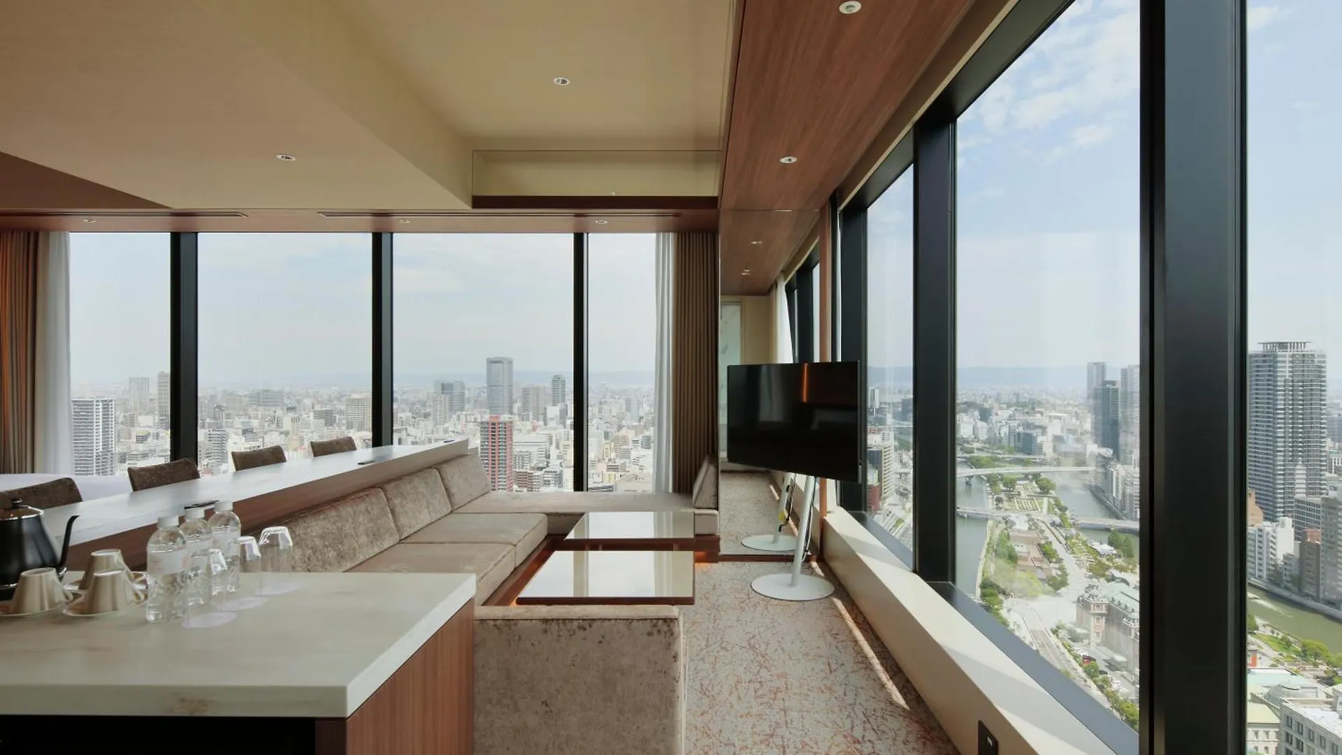 Candeo Hotels Osaka The Tower Japón