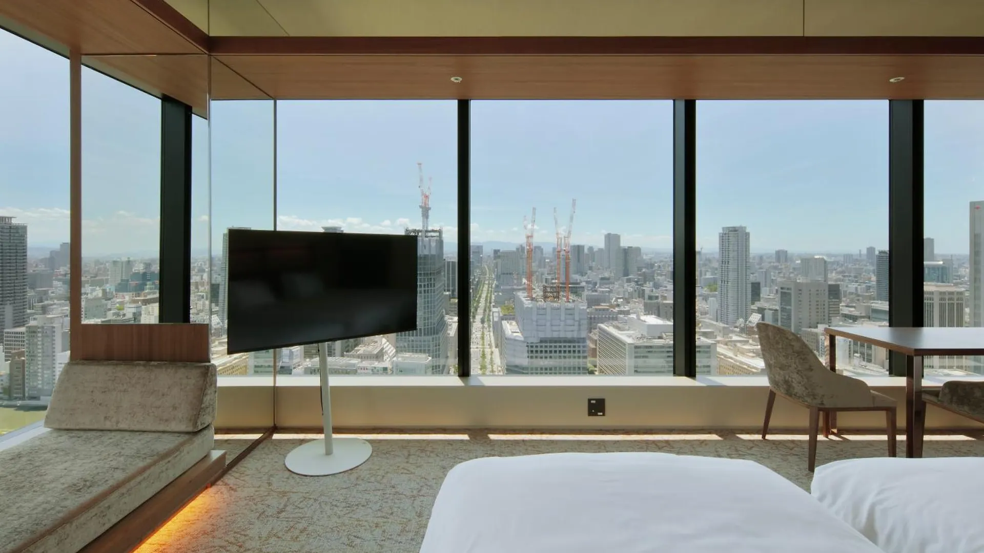 Candeo Hotels Osaka The Tower