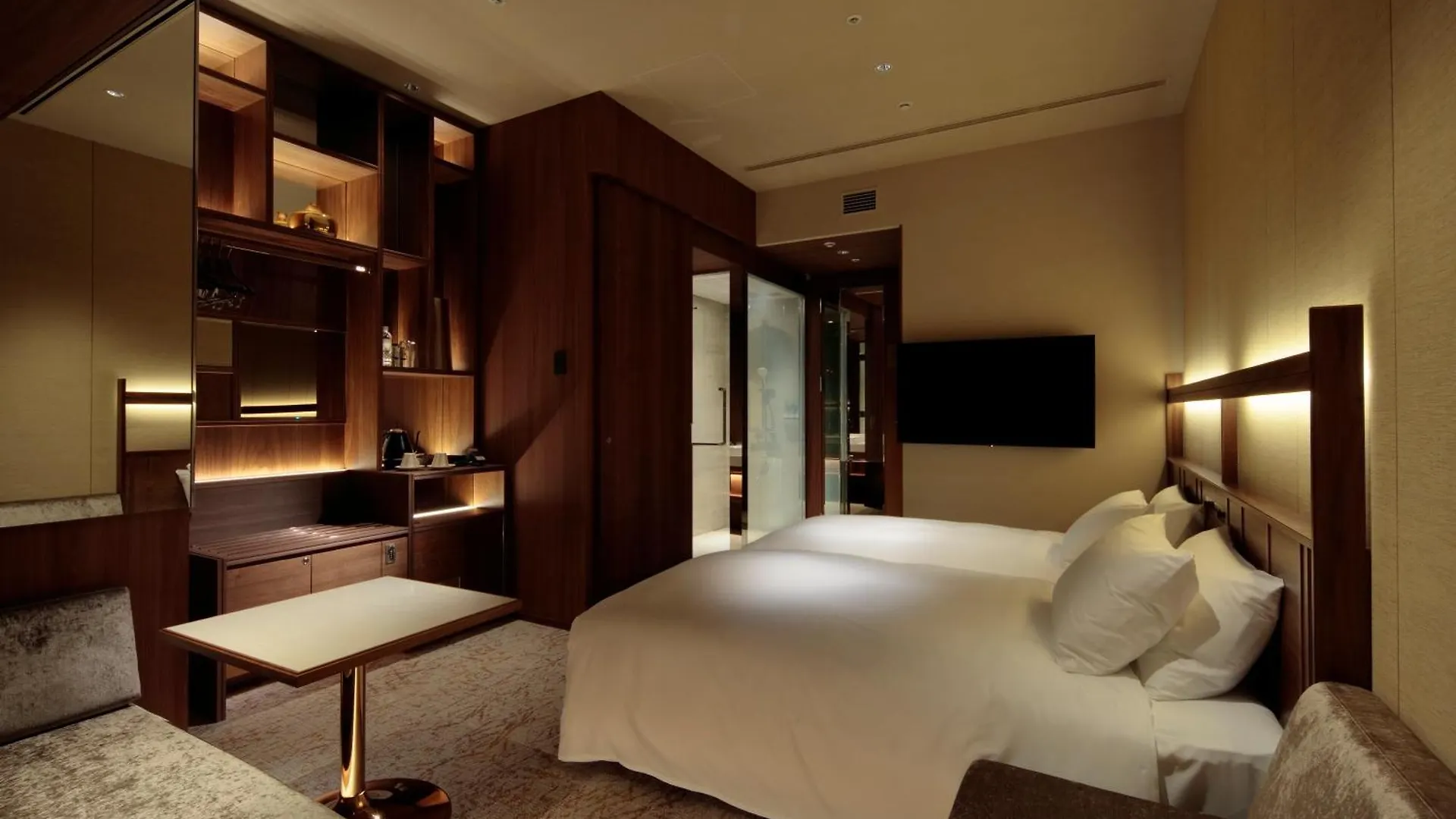 *****  Candeo Hotels Osaka The Tower Japan