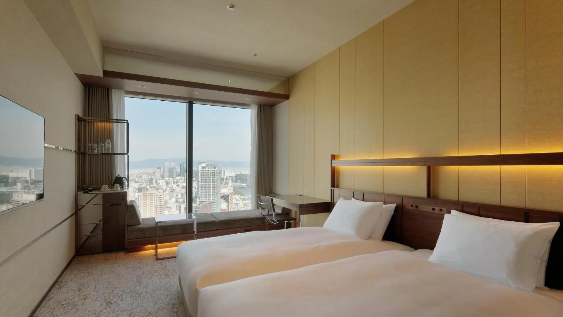 Candeo Hotels Osaka The Tower
