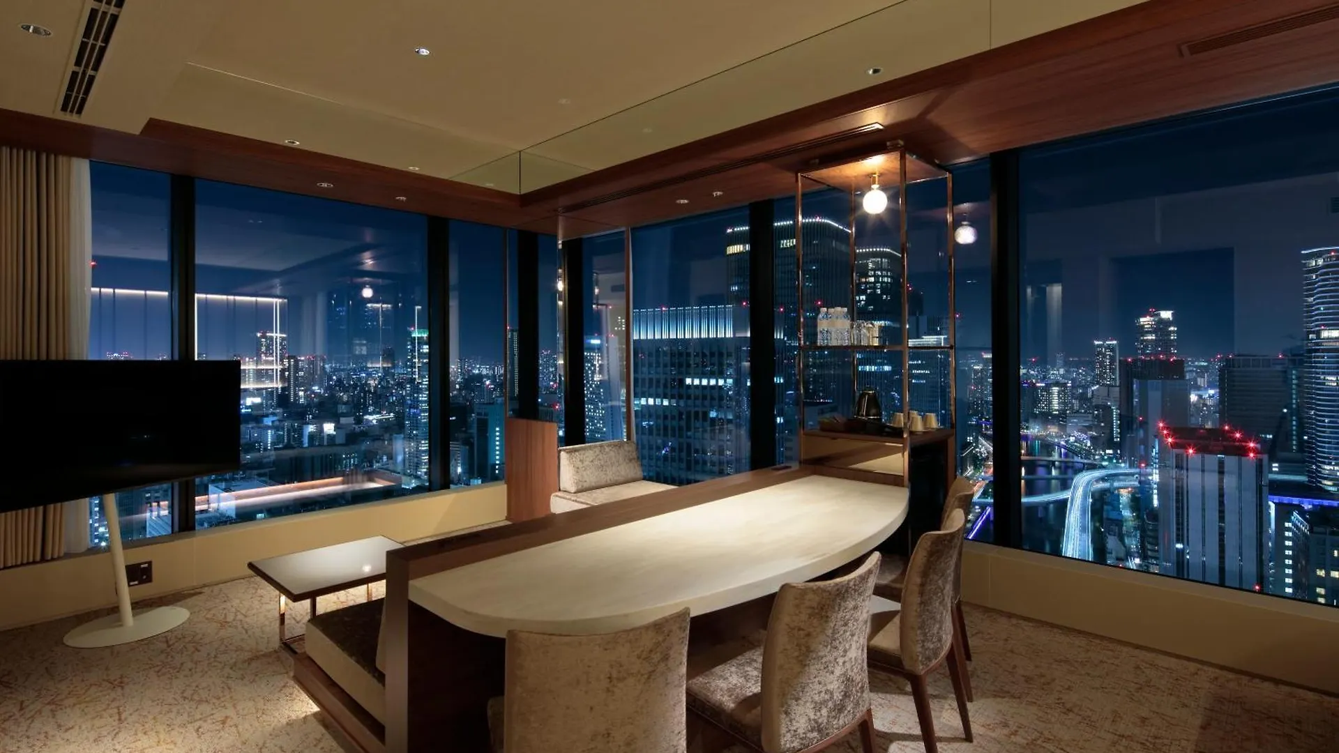 Candeo Hotels Osaka The Tower