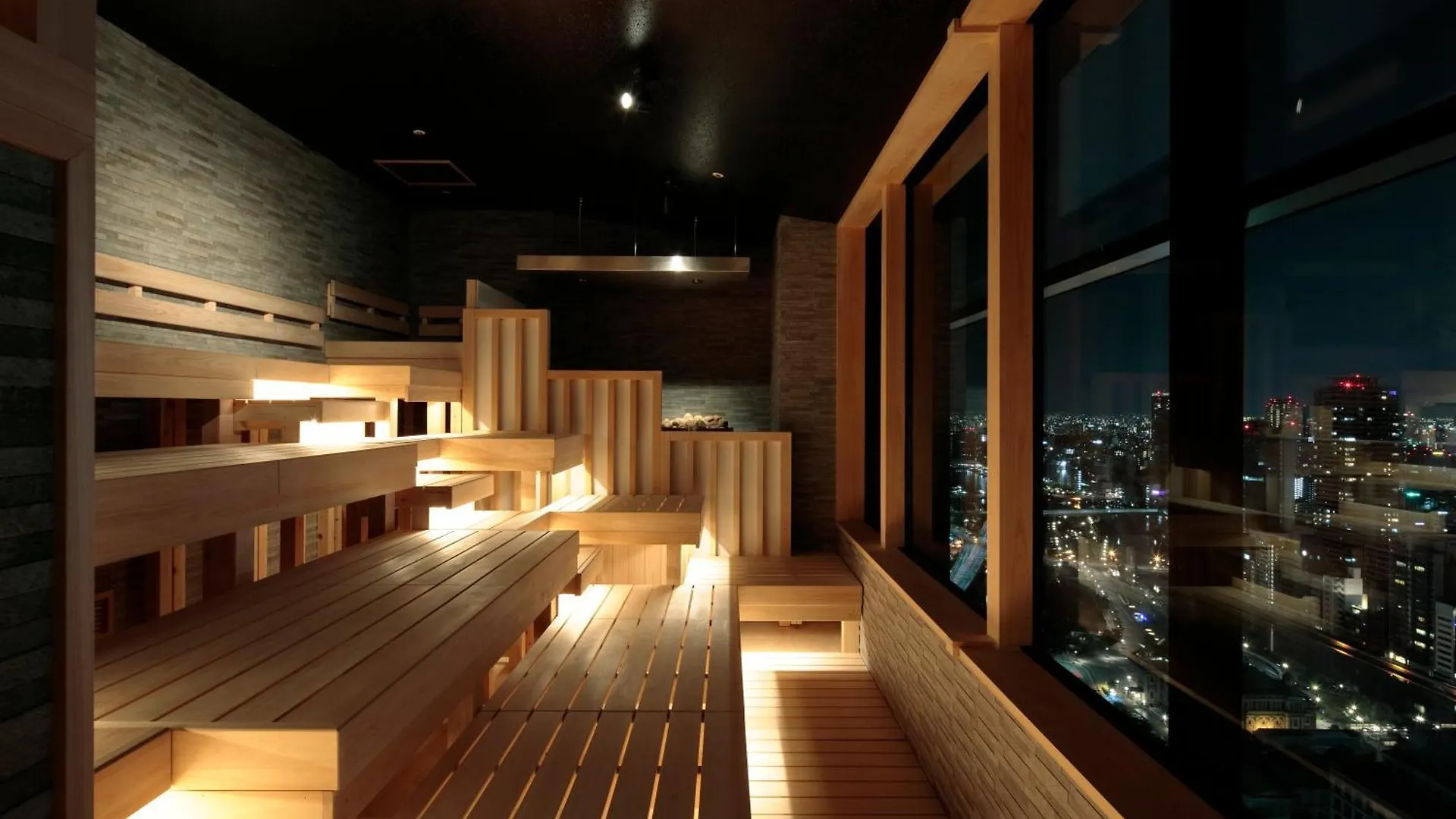 Candeo Hotels Osaka The Tower